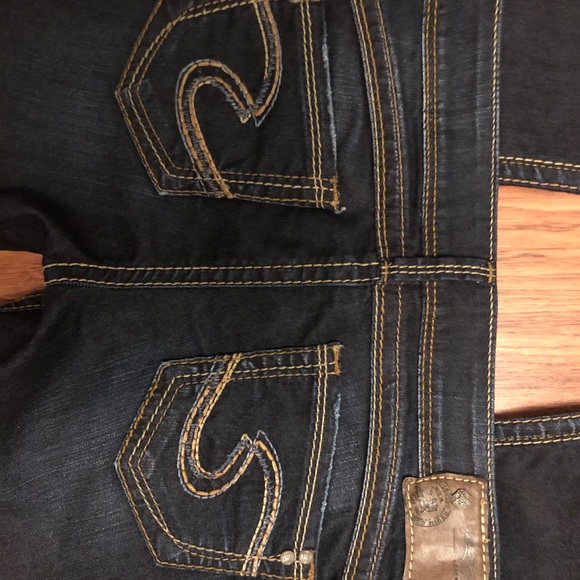 Silver Jeans💕 - Picture 3 of 4